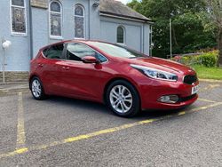 Red Used 2014 Kia Ceed 3 Hatchback | £4,695 (Fair price)