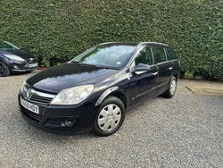 Black Used 2007 Vauxhall Astra Estate | £1,750 (Fair price)
