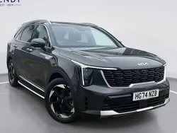 Used 2025 Kia Sorento 4 SUV | £46,680 (Fair price)