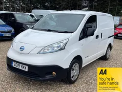 White Used 2019 Nissan e-NV200 Acenta Van | £3,990 (Fair price)