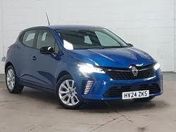 Blue Used 2024 Renault Clio V Evolution Hatchback | £16,498 (Fair price)