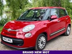 Red Used 2013 Fiat 500L Pop Star MPV | £3,428 (Fair price)