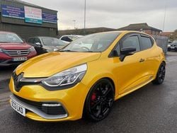 Yellow Used 2013 Renault Clio IV Hatchback | £6,995 (Fair price)
