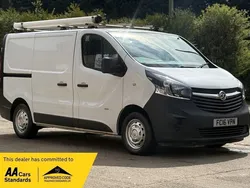 White Used 2016 Vauxhall Vivaro S Van | £7,990 (A bit pricey)