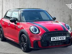 Red Used 2022 Mini Cooper Hatch Hatchback | £17,499 (A bit pricey)