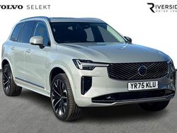 Vapour grey New 2025 Volvo XC90 Ultra SUV | £67,450