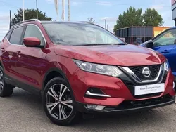 Red Used 2020 Nissan Qashqai N-Connecta SUV | £15,999 (Fair price)