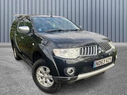 Black Used 2013 Mitsubishi L200 Pickup | £6,500 (Super price)