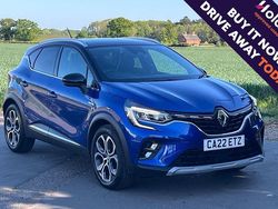 Blue Used 2022 Renault Captur SE SUV | £13,895 (Fair price)