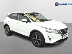 White Used 2022 Nissan Qashqai N-Connecta SUV | £16,949 (Fair price)