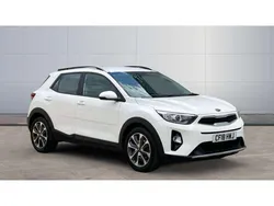 White Used 2018 Kia Stonic 2 SUV | £9,812 (Fair price)