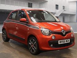 Red Used 2016 Renault Twingo Dynamique Hatchback | £6,200 (Fair price)