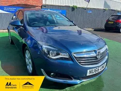 Blue Used 2016 Vauxhall Insignia SRi Hatchback | £4,495 (Good price)