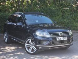 Blue Used 2017 VW Touareg R-line Plus SUV | £13,990 (Fair price)