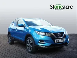Blue Used 2017 Nissan Qashqai N-Connecta SUV | £9,695 (Fair price)