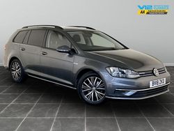 Grey Used 2018 VW Golf VII SE Estate | £11,995 (Fair price)