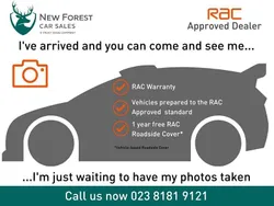Blue Used 2004 Toyota Yaris Hatchback | £1,297 (Fair price)