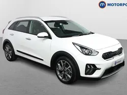 White Used 2022 Kia Niro 3 SUV | £19,399 (Fair price)