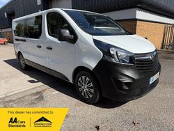 White Used 2017 Vauxhall Vivaro Van | £9,995 (Expensive)