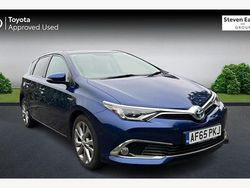 Used 2016 Toyota Auris Hybrid Hatchback | £10,095 (A bit pricey)