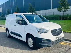White Used 2019 Vauxhall Combo Edition MPV | £6,290 (Good price)