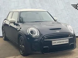 Black Used 2022 Mini Cooper S Classic Hatchback | £17,450 (Good price)