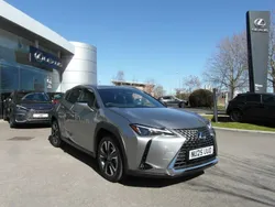 Used 2025 Lexus UX SUV | £35,990