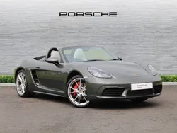 Aventurine green metallic Used 2024 Porsche 718 Boxster S | £65,718