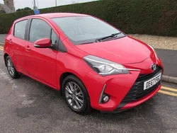 Red Used 2017 Toyota Yaris Hatchback | £6,995 (Fair price)