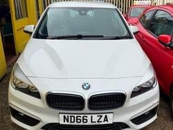 White Used 2016 BMW 216 Active Tourer Performance MPV | £6,995 (Fair price)