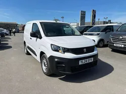 White New 2024 Peugeot Partner Premium MPV | £18,588 (A bit pricey)