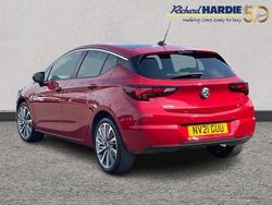 Red Used 2021 Vauxhall Astra Edition Hatchback | £10,839 (Fair price)