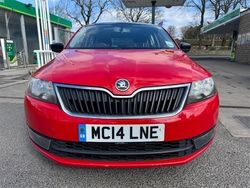 Red Used 2014 Skoda Rapid SE Hatchback | £4,495 (Fair price)