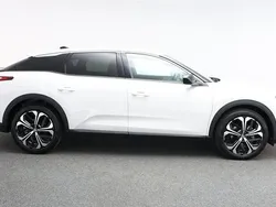 White Used 2024 Citroën C5 X PureTech Hatchback | £20,999 (A bit pricey)