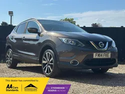 Beige Used 2014 Nissan Qashqai Tekna SUV | £5,990 (A bit pricey)