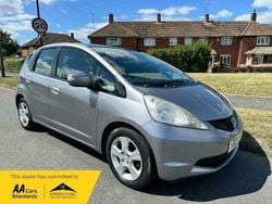Silver Used 2009 Honda Jazz ES Hatchback | £1,945 (A bit pricey)