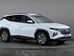 White Used 2022 Hyundai Tucson SE SUV | £15,898 (Fair price)