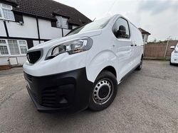 White Used 2021 Peugeot Expert S Van | £11,600 (Fair price)