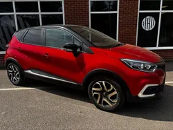 Red and black Used 2019 Renault Captur Iconic SUV | £8,900 (Fair price)