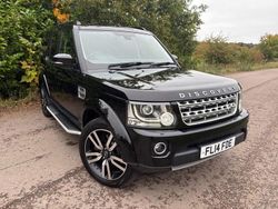Black Used 2014 Land Rover Discovery 4 HSE Luxury SUV | £14,995 (A bit pricey)