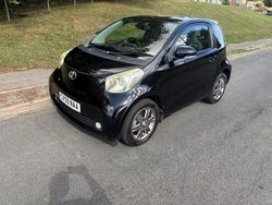 Black Used 2009 Toyota iQ Hatchback | £1,895 (Fair price)