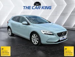 Blue Used 2017 Volvo V40 Inscription Estate | £5,980 (Good price)