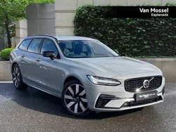 New 2025 Volvo V90 Plus Estate | £47,995 (Expensive)