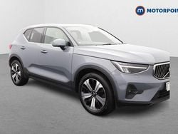Grey Used 2022 Volvo XC40 Ultimate SUV | £24,249 (Good price)