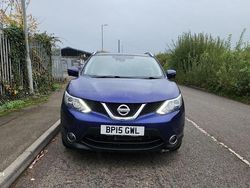 Blue Used 2015 Nissan Qashqai Tekna SUV | £8,795 (Good price)