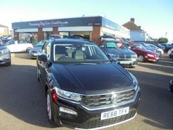 Black Used 2018 VW T-Roc SE SUV | £13,995 (Fair price)