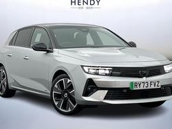 Used 2025 Vauxhall Astra Ultimate Hatchback | £19,999 (Super price)