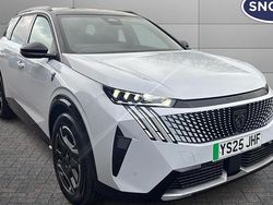 White Used 2025 Peugeot e-5008 GTi SUV | £38,925 (Good price)