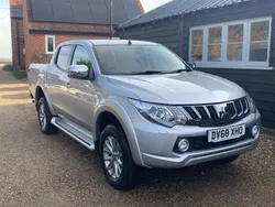 Silver Used 2018 Mitsubishi L200 Pickup | £12,750 (Good price)