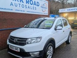 White Used 2015 Dacia Sandero Lauréate Hatchback | £4,495 (Fair price)